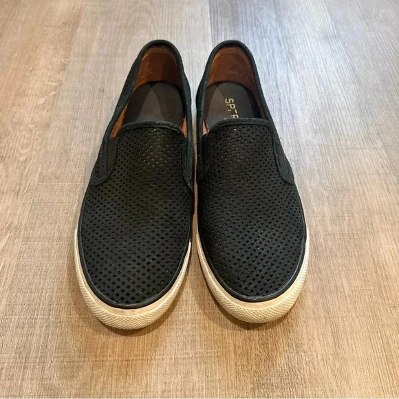 Sperry Shoes - Sperry TopSider Seaside Perf Slip On Shoe Size 10 Black GUC